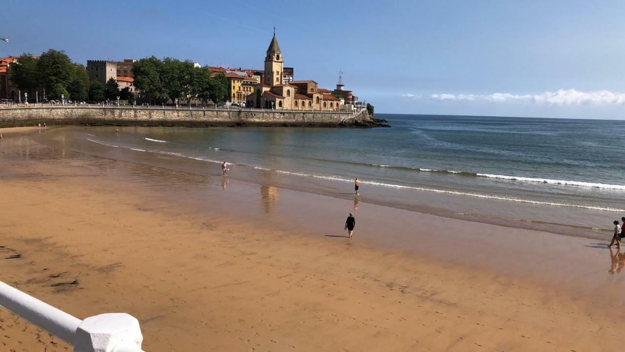 Apartamento Playa San Lorenzo Gijón Exteriör bild